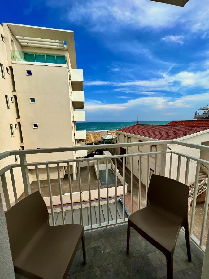 Hotel Terramare Lido di Jesolo Exterior photo